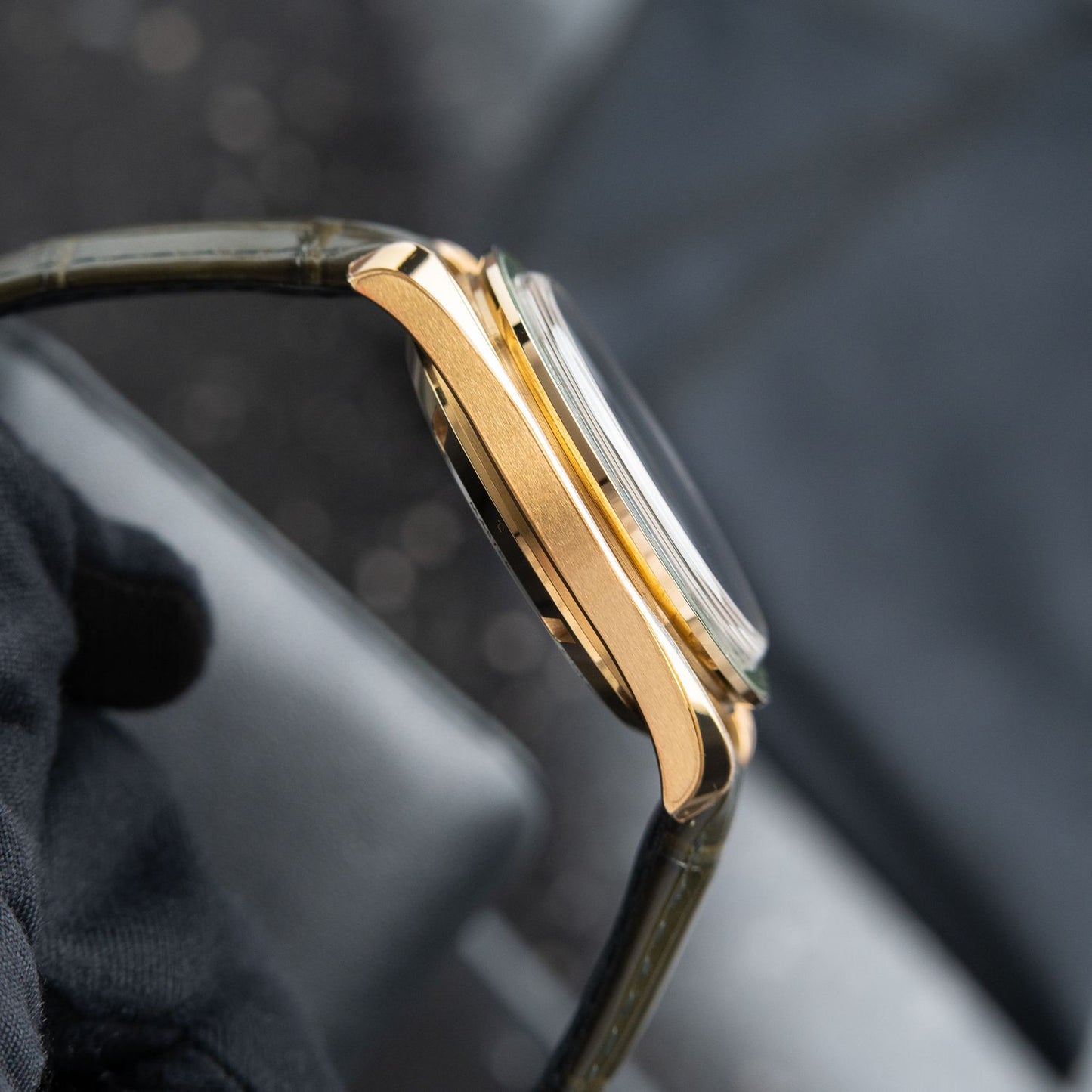OMEGA – Speedmaster Moonshine
