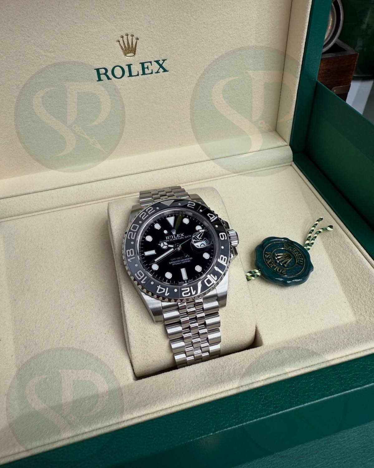 GMT-Master II 40 “Bruce Wayne”
