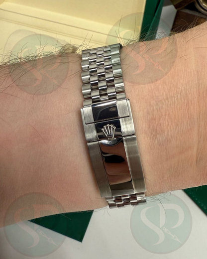 GMT-Master II 40 “Batgirl”